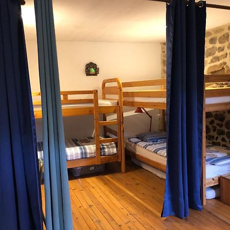 Les Pentes Du Chateau De Retourtour Lamastre Esterno foto
